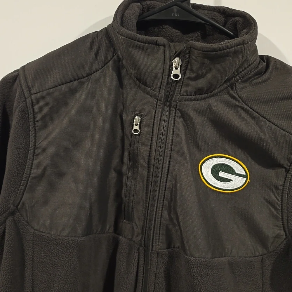 Green Bay Packer Zip Up Fleece|Youth size 14/16​